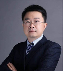 熊伟